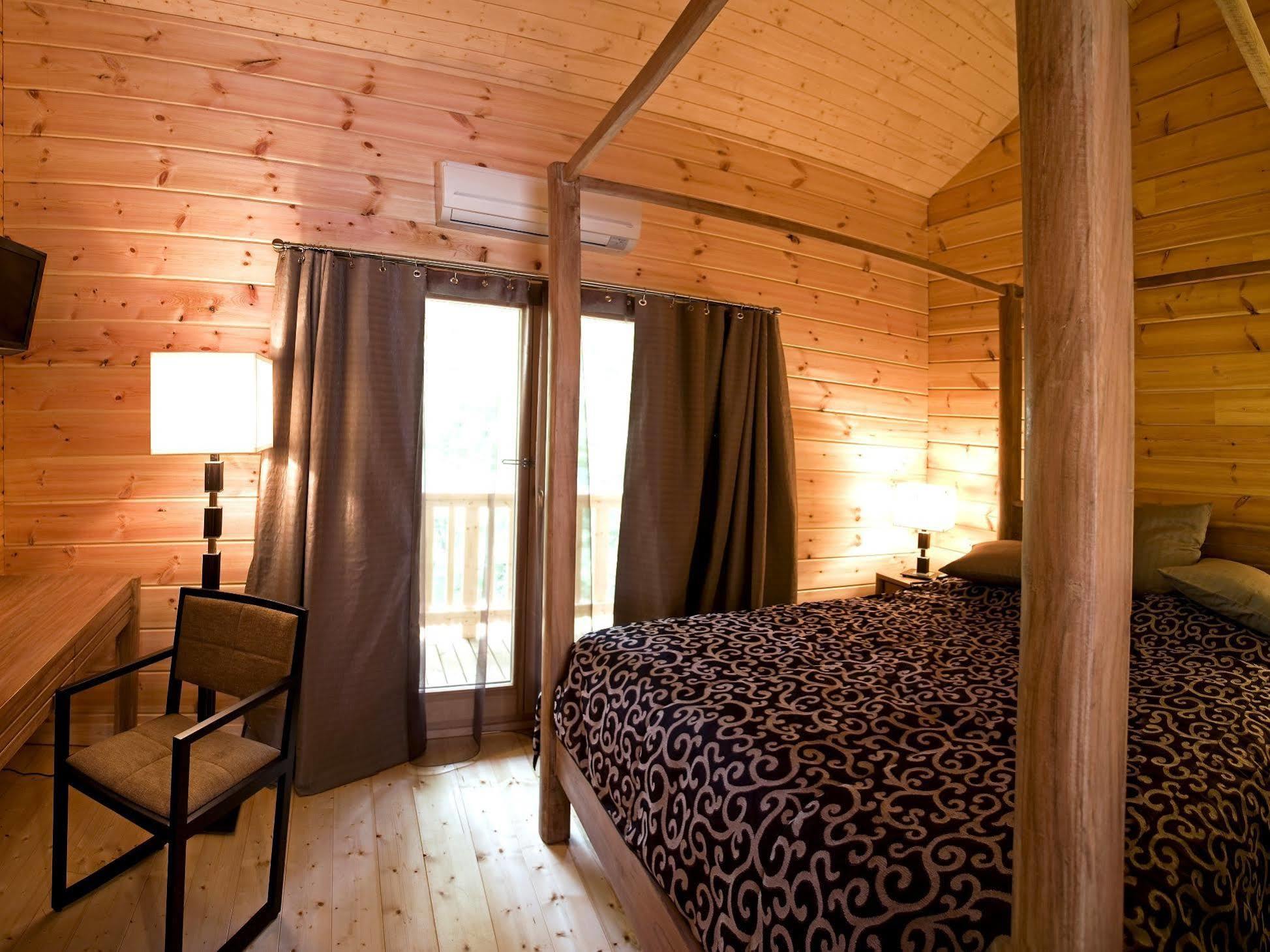 Les Grands Frenes Bed & Breakfast Plaine-de-Walsch Eksteriør bilde
