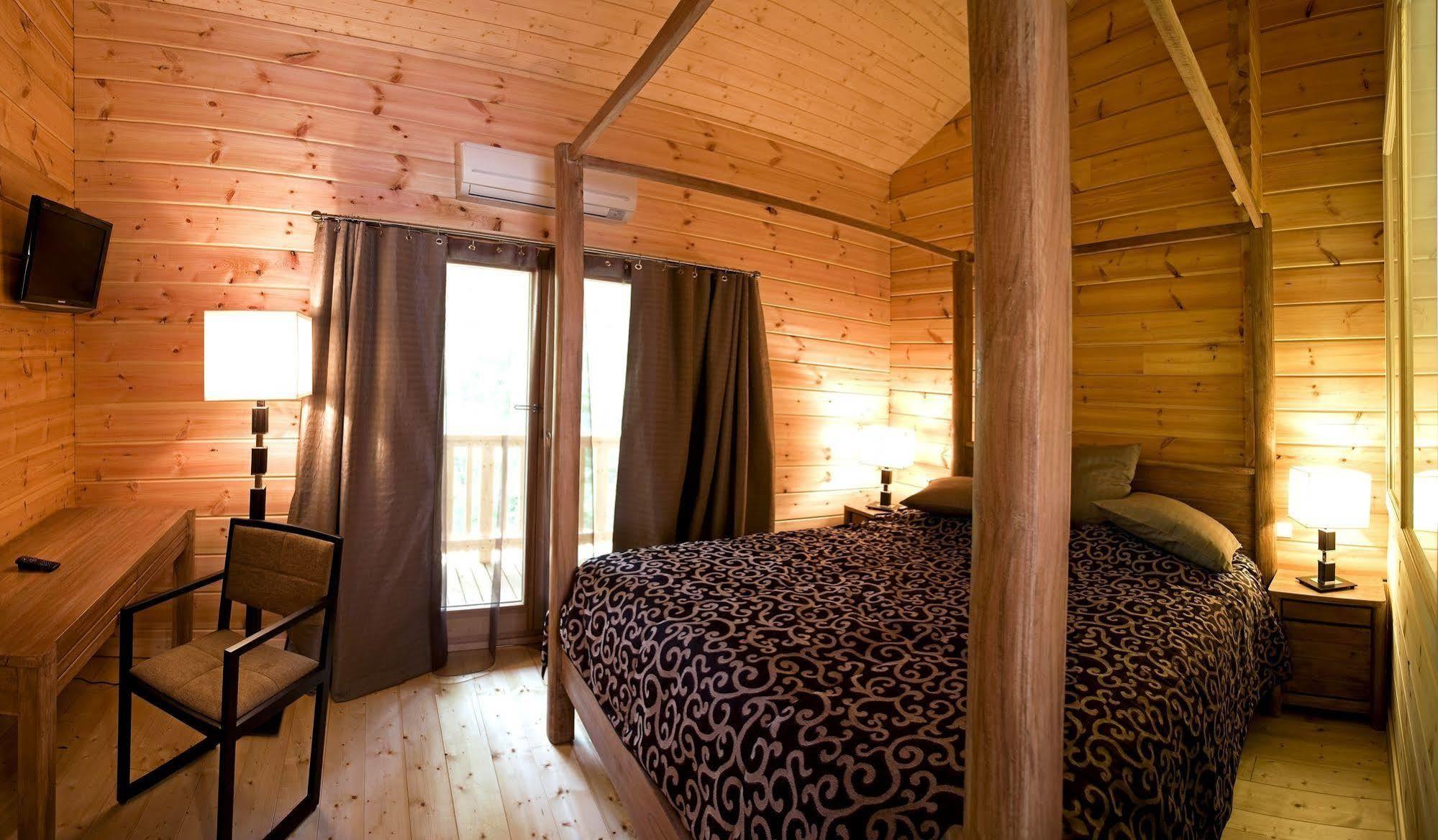 Les Grands Frenes Bed & Breakfast Plaine-de-Walsch Eksteriør bilde